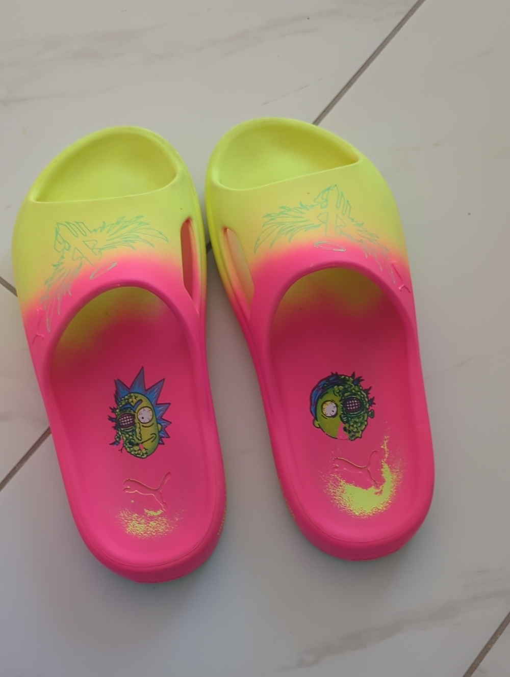 Puma Kids Neon Yellow to Hot Pink Gradient Slide Sandals